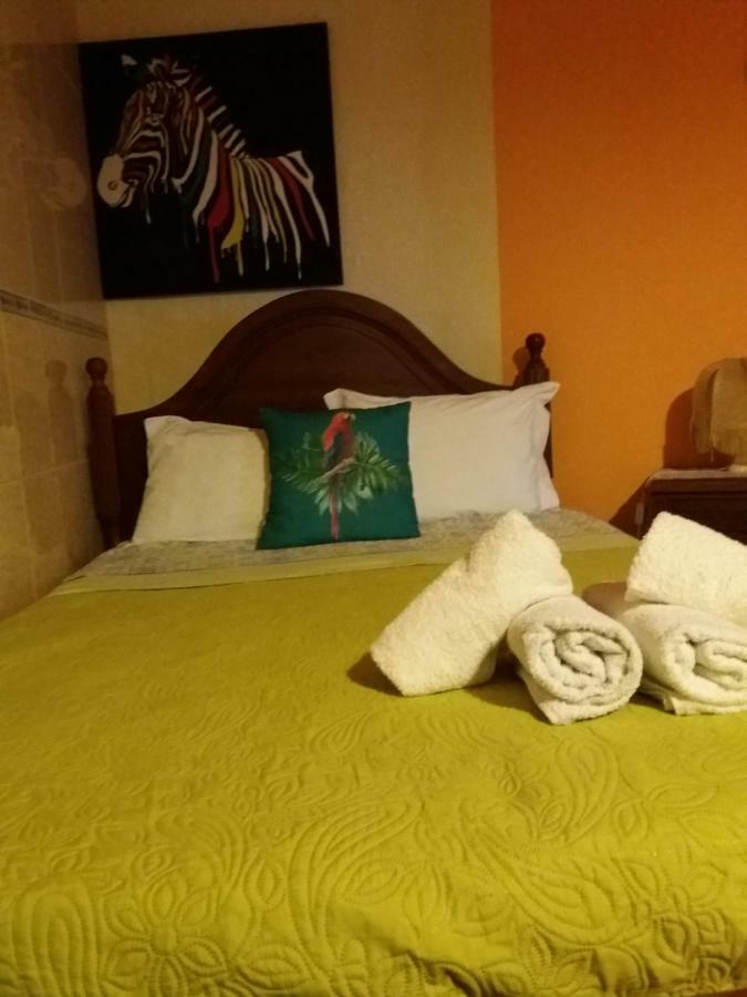Guest House Pacifica Quarteira Bagian luar foto